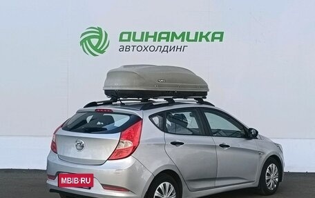Hyundai Solaris II рестайлинг, 2015 год, 850 000 рублей, 5 фотография