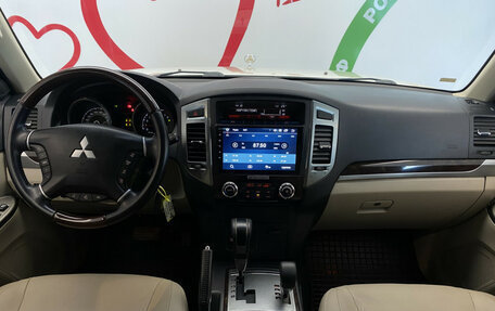 Mitsubishi Pajero IV, 2019 год, 3 599 000 рублей, 13 фотография
