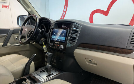Mitsubishi Pajero IV, 2019 год, 3 599 000 рублей, 8 фотография