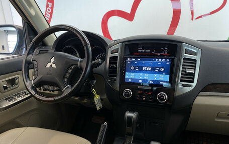 Mitsubishi Pajero IV, 2019 год, 3 599 000 рублей, 11 фотография