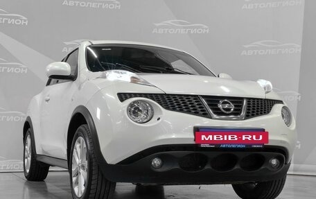 Nissan Juke II, 2011 год, 880 000 рублей, 25 фотография