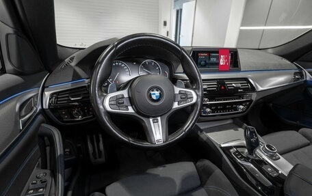 BMW 5 серия, 2018 год, 4 300 000 рублей, 7 фотография