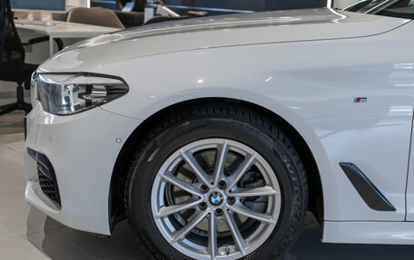BMW 5 серия, 2018 год, 4 300 000 рублей, 20 фотография