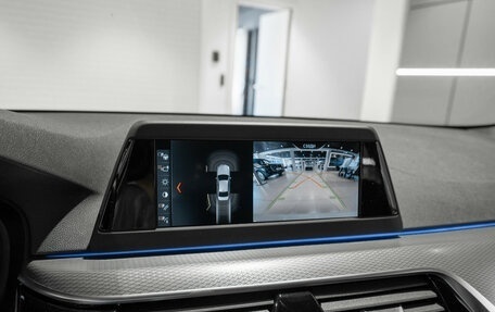 BMW 5 серия, 2018 год, 4 300 000 рублей, 17 фотография