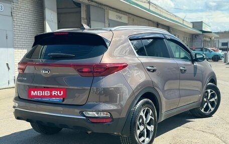 KIA Sportage IV рестайлинг, 2019 год, 2 380 000 рублей, 3 фотография