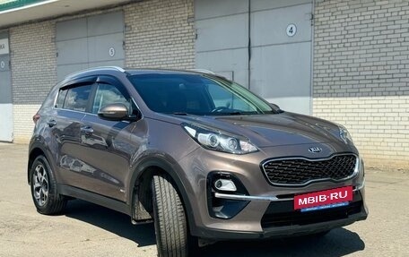 KIA Sportage IV рестайлинг, 2019 год, 2 380 000 рублей, 2 фотография