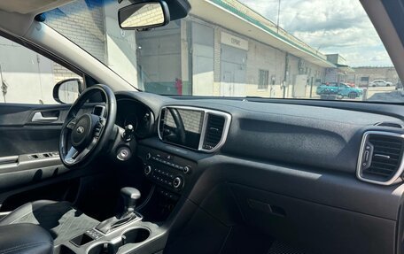 KIA Sportage IV рестайлинг, 2019 год, 2 380 000 рублей, 10 фотография