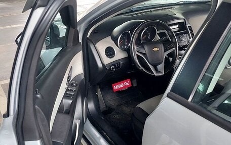 Chevrolet Cruze II, 2012 год, 800 000 рублей, 5 фотография