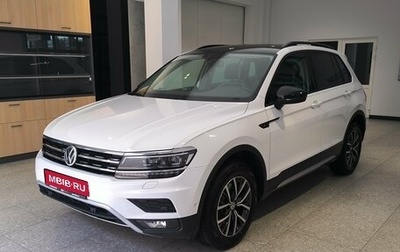 Volkswagen Tiguan II, 2018 год, 2 390 000 рублей, 1 фотография