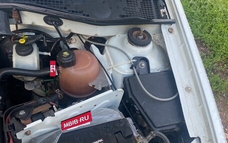 Renault Logan I, 2010 год, 300 000 рублей, 2 фотография