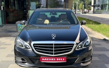 Mercedes-Benz E-Класс, 2013 год, 2 799 000 рублей, 2 фотография