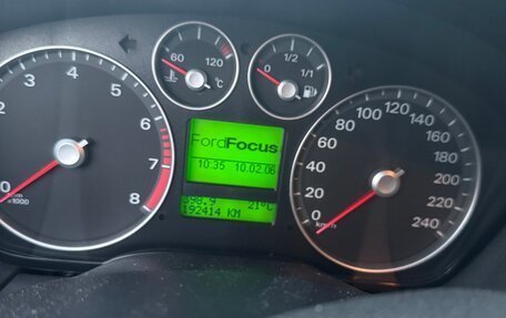 Ford Focus II рестайлинг, 2005 год, 600 000 рублей, 15 фотография