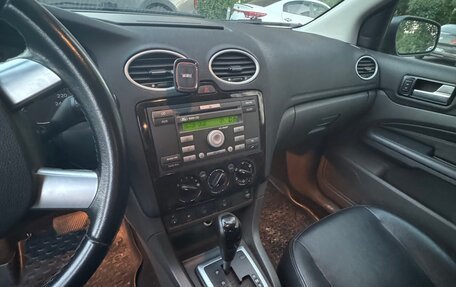 Ford Focus II рестайлинг, 2005 год, 600 000 рублей, 20 фотография