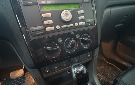 Ford Focus II рестайлинг, 2005 год, 600 000 рублей, 19 фотография