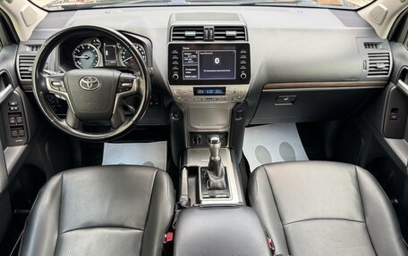 Toyota Land Cruiser Prado 150 рестайлинг 2, 2021 год, 5 940 000 рублей, 14 фотография