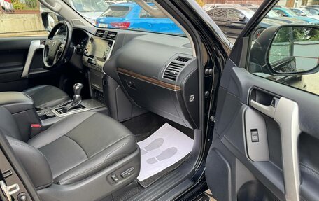 Toyota Land Cruiser Prado 150 рестайлинг 2, 2021 год, 5 940 000 рублей, 22 фотография