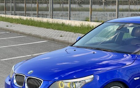 BMW 5 серия, 2004 год, 1 100 000 рублей, 3 фотография