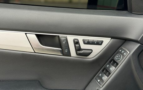 Mercedes-Benz C-Класс, 2011 год, 1 290 000 рублей, 37 фотография