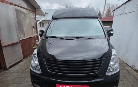 Hyundai Grand Starex Grand Starex I рестайлинг 2, 2008 год, 2 400 000 рублей, 2 фотография