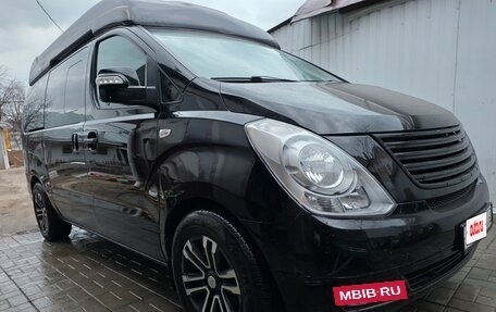 Hyundai Grand Starex Grand Starex I рестайлинг 2, 2008 год, 2 400 000 рублей, 3 фотография