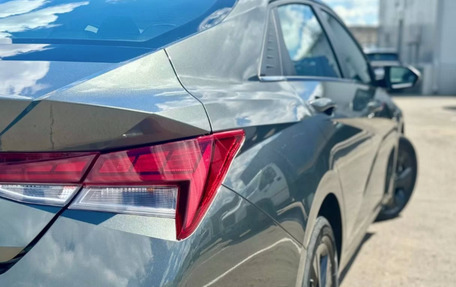 Hyundai Elantra, 2022 год, 2 175 000 рублей, 3 фотография