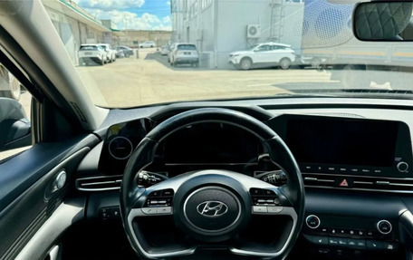Hyundai Elantra, 2022 год, 2 175 000 рублей, 10 фотография