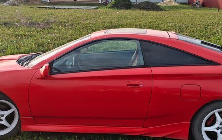 Toyota Celica VII рестайлинг, 2002 год, 900 000 рублей, 5 фотография