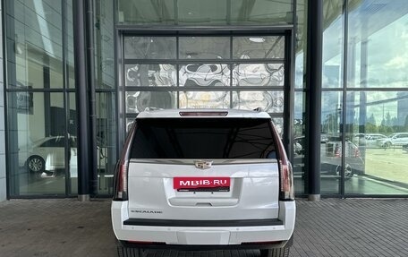 Cadillac Escalade IV, 2019 год, 5 810 000 рублей, 4 фотография