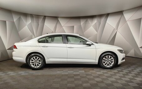 Volkswagen Passat B8 рестайлинг, 2019 год, 2 130 000 рублей, 6 фотография