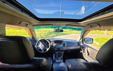 Mitsubishi Pajero IV, 2008 год, 1 310 000 рублей, 2 фотография