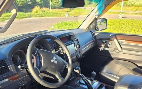 Mitsubishi Pajero IV, 2008 год, 1 310 000 рублей, 5 фотография