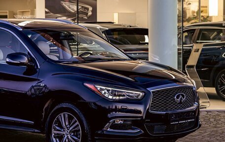 Infiniti QX60 I рестайлинг, 2019 год, 2 425 000 рублей, 8 фотография