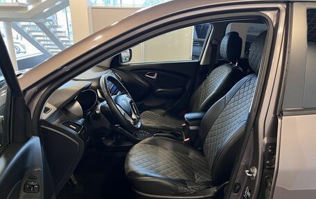 Hyundai ix35 I рестайлинг, 2013 год, 1 050 000 рублей, 16 фотография