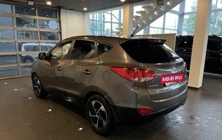 Hyundai ix35 I рестайлинг, 2013 год, 1 050 000 рублей, 5 фотография