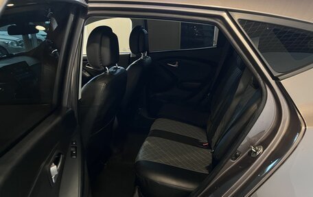 Hyundai ix35 I рестайлинг, 2013 год, 1 050 000 рублей, 25 фотография