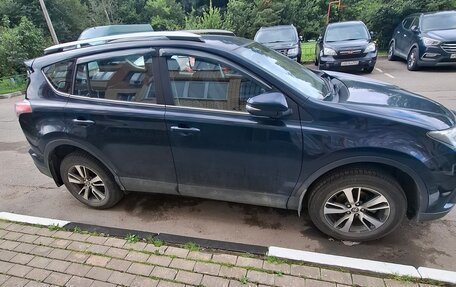 Toyota RAV4, 2018 год, 2 200 000 рублей, 4 фотография