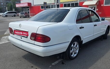 Mercedes-Benz E-Класс, 1999 год, 380 000 рублей, 7 фотография