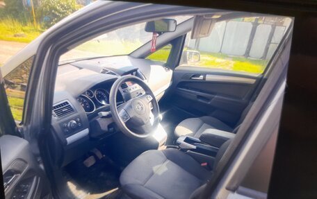 Opel Zafira B, 2007 год, 335 000 рублей, 2 фотография