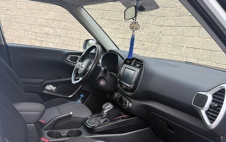 KIA Soul III, 2020 год, 1 600 000 рублей, 5 фотография