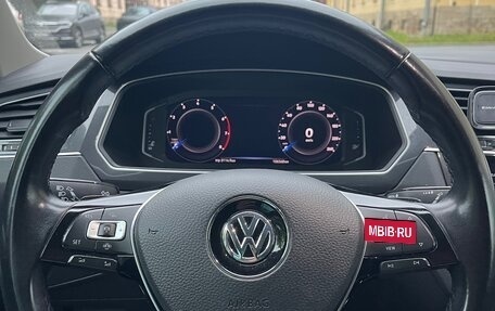 Volkswagen Tiguan II, 2019 год, 3 100 000 рублей, 8 фотография