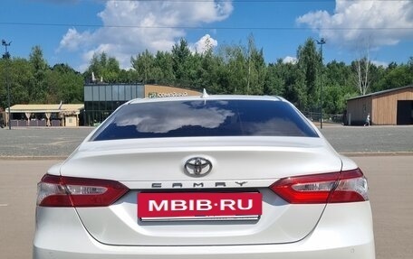 Toyota Camry, 2019 год, 2 740 000 рублей, 4 фотография