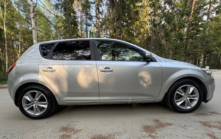 KIA cee'd I рестайлинг, 2012 год, 1 030 000 рублей, 3 фотография