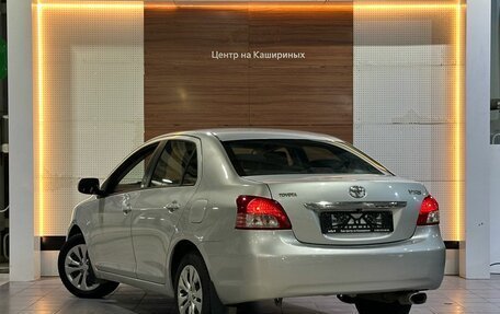 Toyota Yaris III рестайлинг, 2007 год, 610 000 рублей, 6 фотография