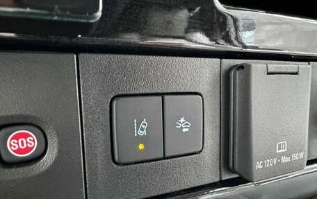 GMC Savana I, 2019 год, 7 975 000 рублей, 21 фотография