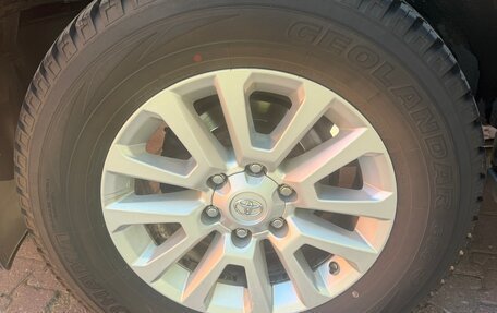 Toyota Land Cruiser Prado 150 рестайлинг 2, 2016 год, 4 500 000 рублей, 17 фотография