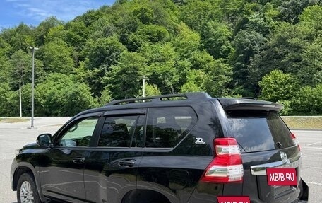 Toyota Land Cruiser Prado 150 рестайлинг 2, 2015 год, 3 100 000 рублей, 6 фотография