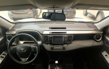 Toyota RAV4, 2016 год, 2 550 000 рублей, 17 фотография