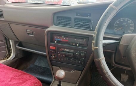 Toyota Corona VIII (T170), 1988 год, 110 000 рублей, 5 фотография