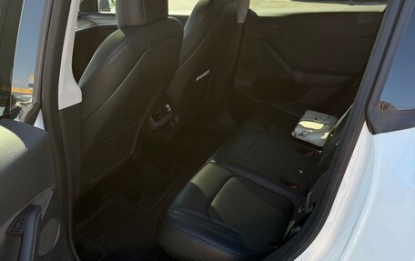 Tesla Model Y I, 2021 год, 4 500 000 рублей, 5 фотография