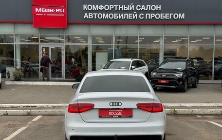 Audi A4, 2012 год, 1 430 000 рублей, 5 фотография